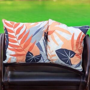 Tropical Leaf Print Throw Pillows